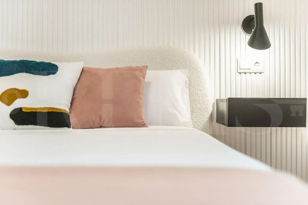 Comfortable Apartment In The Center By Rems Μάλαγα
