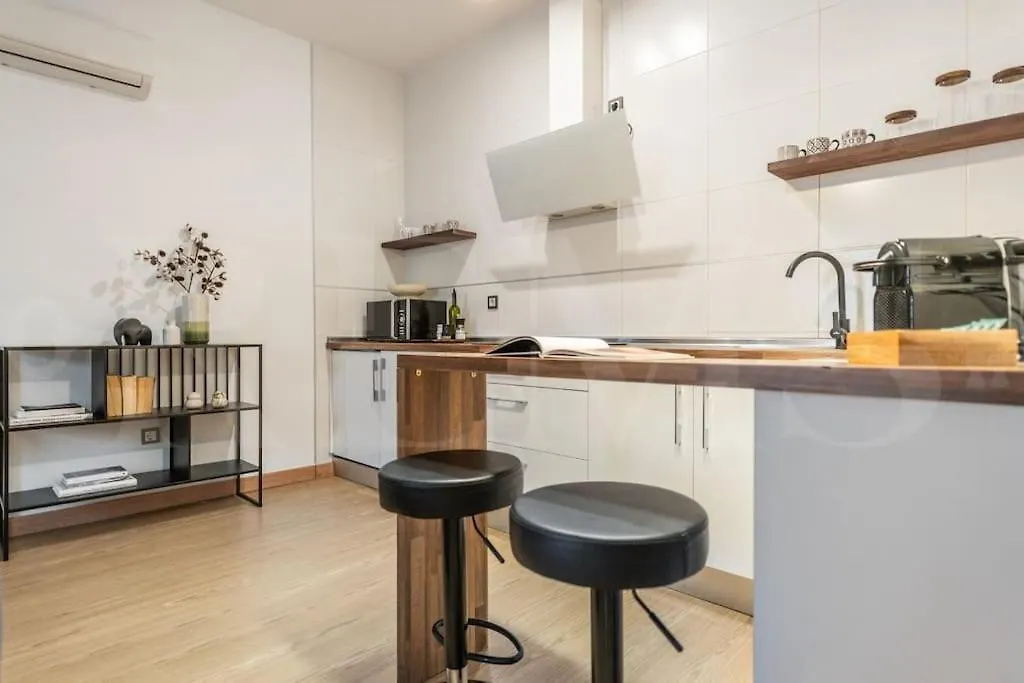 Comfortable Apartment In The Center By Rems Málaga