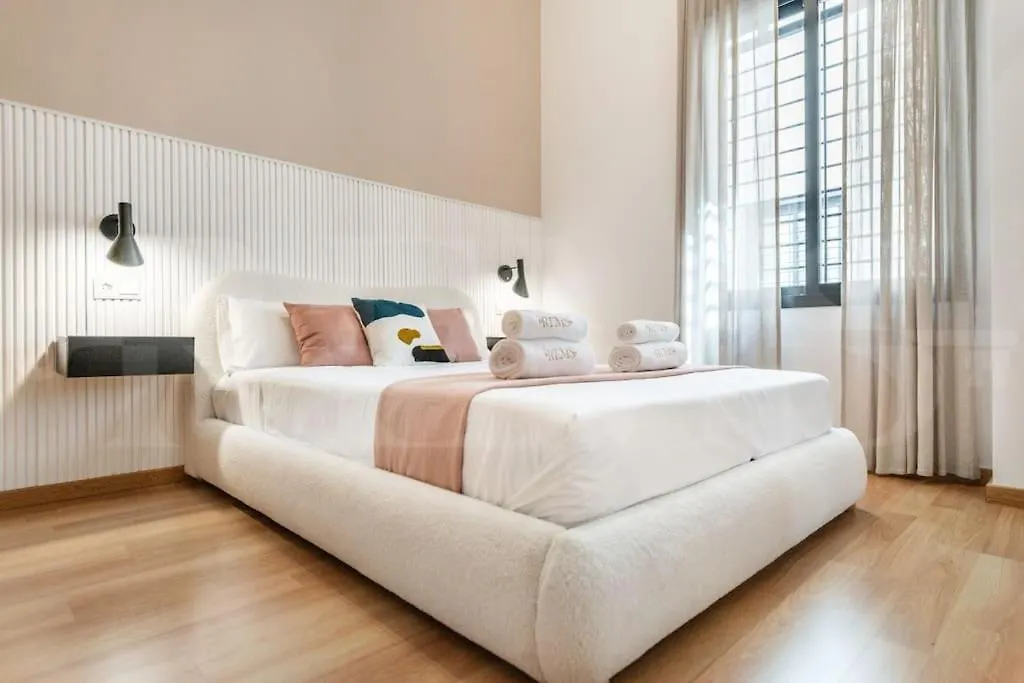 Comfortable Apartment In The Center By Rems Malaga